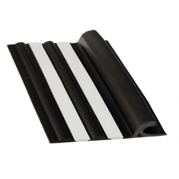 Привал с отбойником 70 мм, за 1 м в Белгороде Привал с отбойником 70 мм, за 1 м в Белгороде